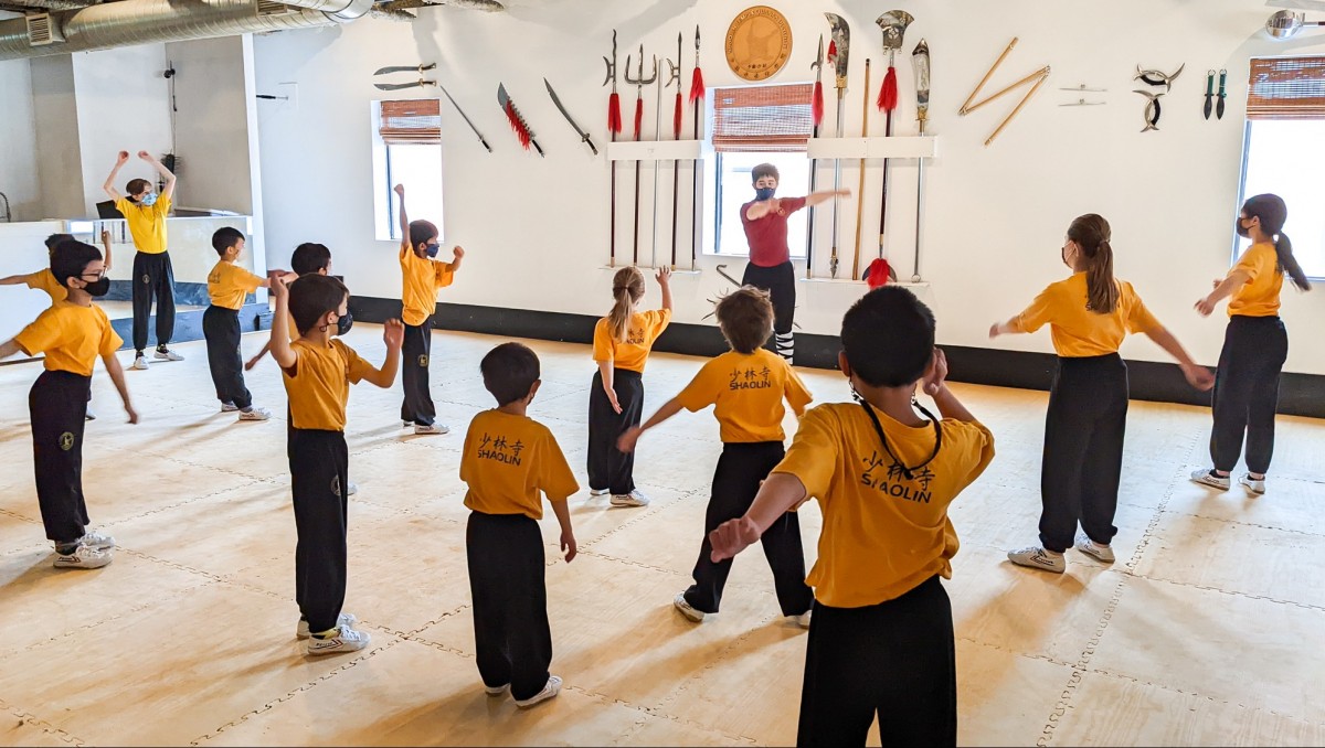 /assets/image/STQI-Shaolin-Kung-Fu-Martial-Arts-Qigong-Tai-Chi-Classes-2022-26-162-NRPX.jpg